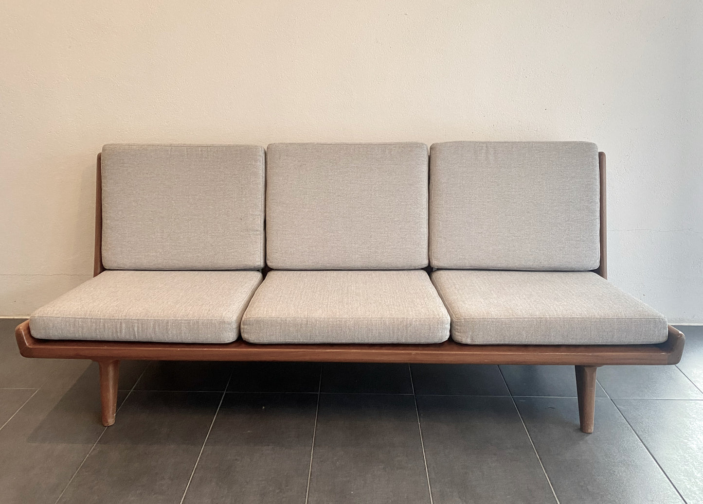 Teak sofa "Studio" - Gustaf Hiort af Ornäs, 1955