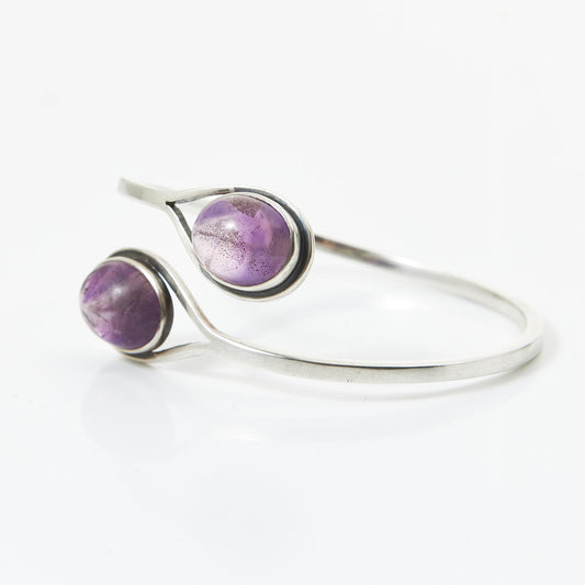Rey Urban - Silver bangle with amethysts
