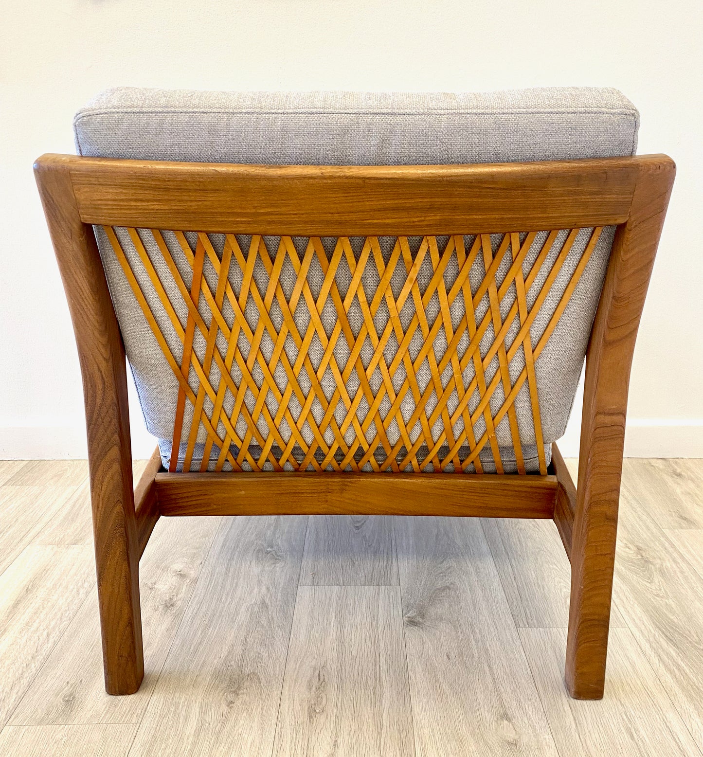 Lounge chair "Rialto" by Carl-Gustaf Hiort af Ornäs.