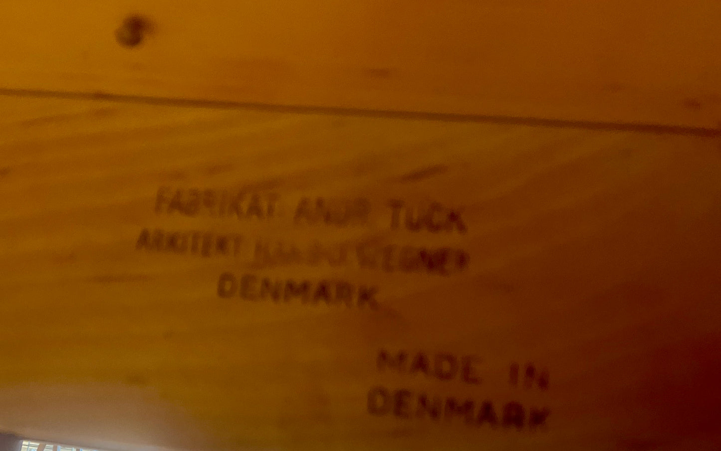 Dining table - AT-316 - by Hans Wegner for Andreas Tuck.