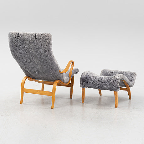 Bruno Mathsson - Sheepskin Pernilla 2 with foot stool