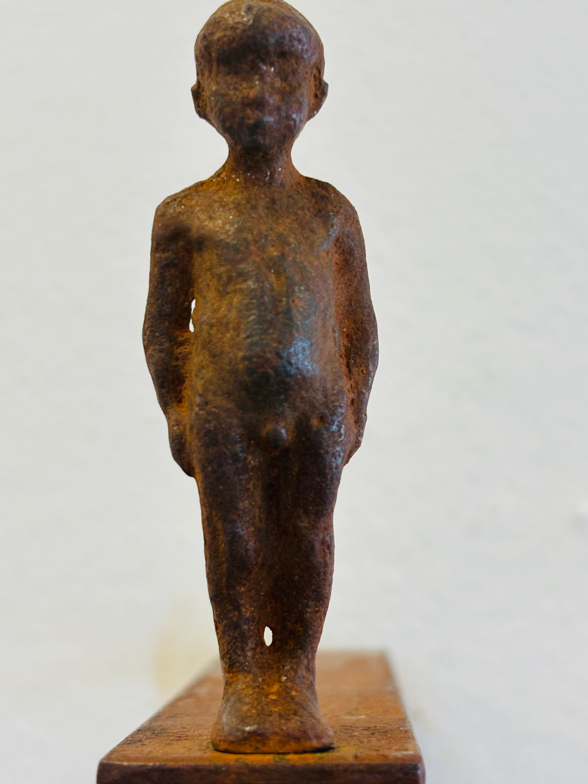 Ole Rosén - Stupare, bronze sculpture