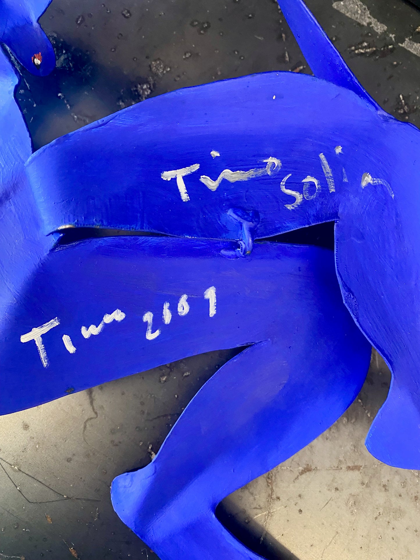 Timo Solin - Blues woman, plåtskulptur.