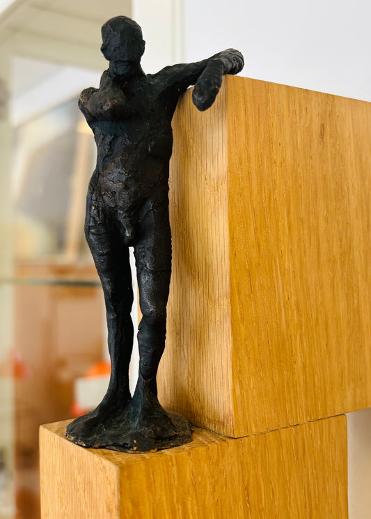 Ole Rosén - Rum (Room), bronze sculpture