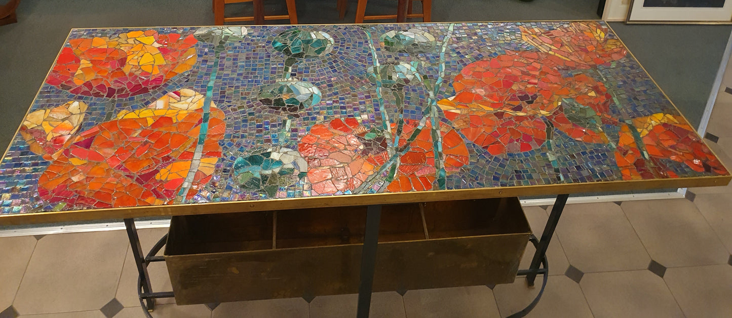 Mosaic champagne table