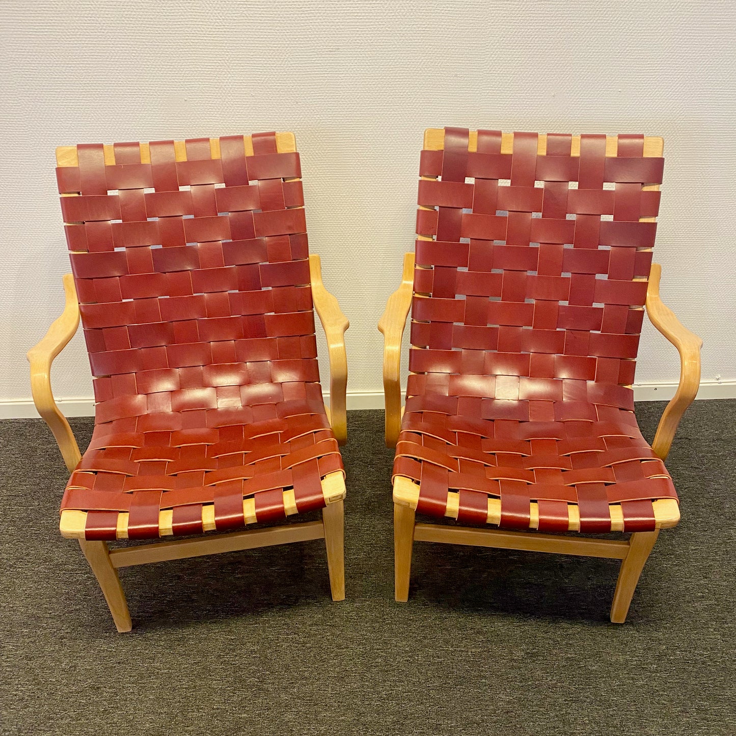 Bruno Mathsson - Set of 2 Eva-chairs with leather girths