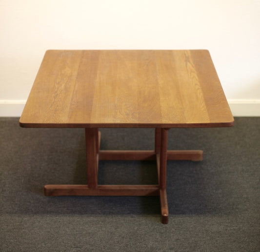 Börge Mogensen - Coffee table, model 5271 in massive oak for Fredericia